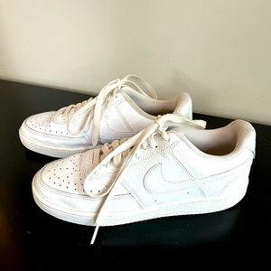 Air Force one - white